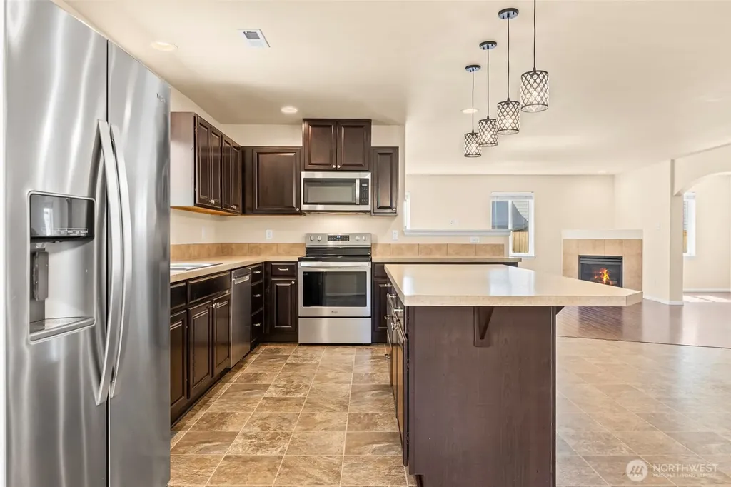 1408 Daffodil Avenue NE Orting WA 98360