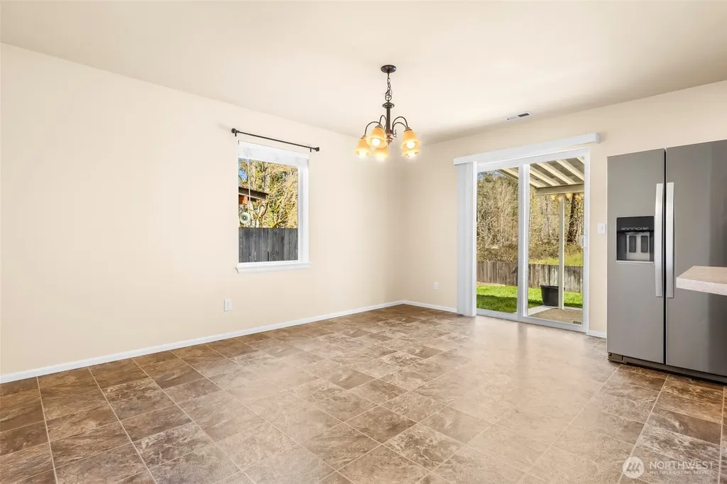 1408 Daffodil Avenue NE Orting WA 98360