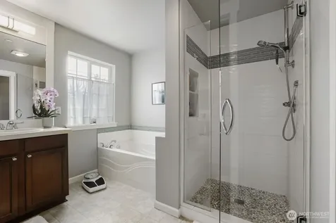 18705 101st Avenue NE Bothell WA 98011
