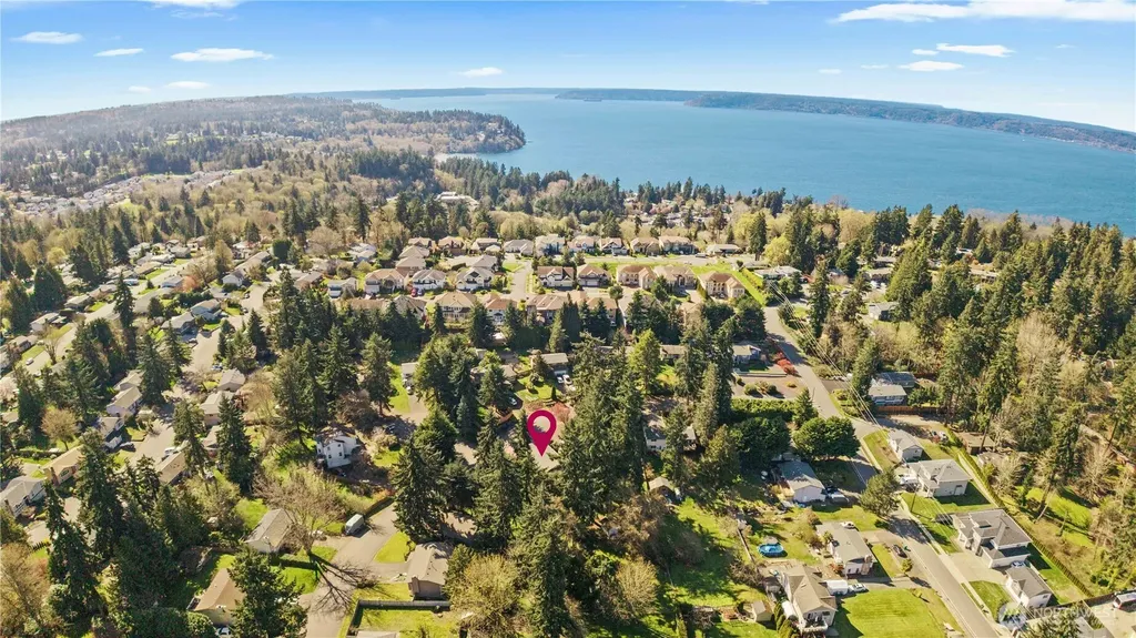 2138 SW 305th Street Federal Way WA 98023