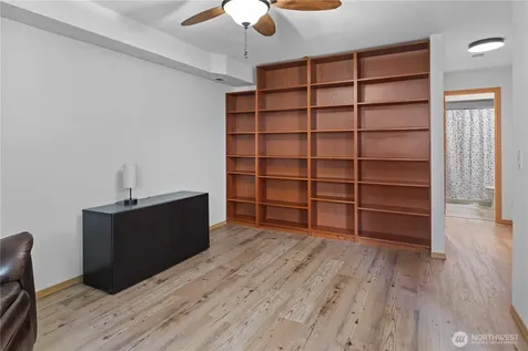 6352 24th Avenue SW Seattle WA 98106