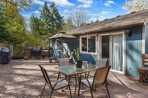 6352 24th Avenue SW Seattle WA 98106