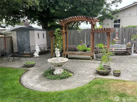 Tacoma WA 98422