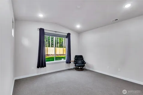18111 134th Avenue E Puyallup WA 98374