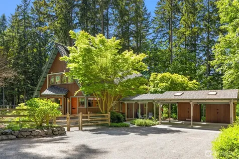 6900 NE Dolphin Drive Bainbridge Island WA 98110
