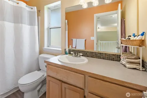 37815 21st Court S Federal Way WA 98003
