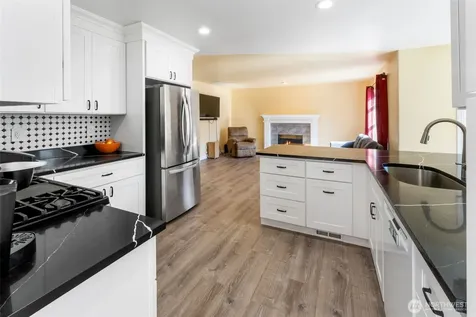 37815 21st Court S Federal Way WA 98003