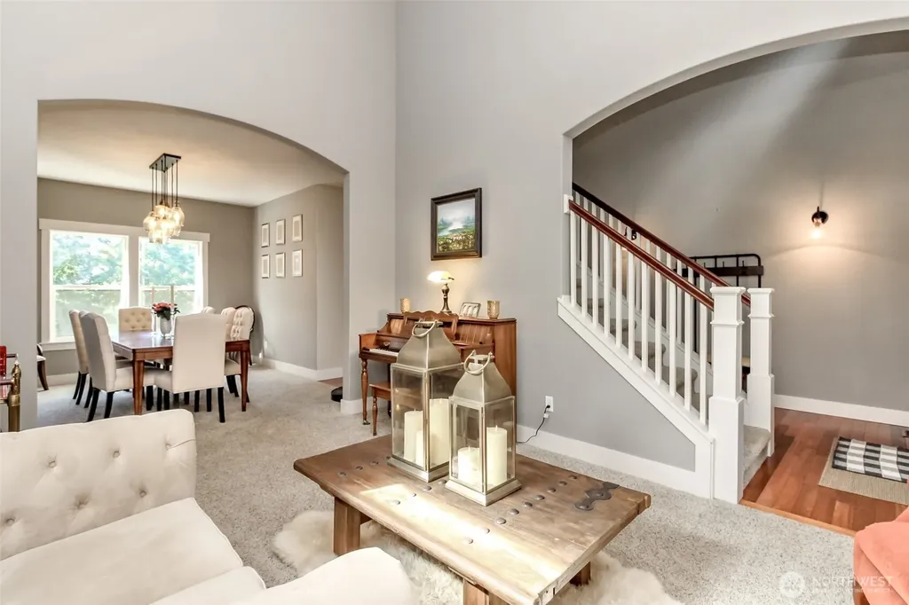 1094 Potlatch Drive Fox Island WA 98333