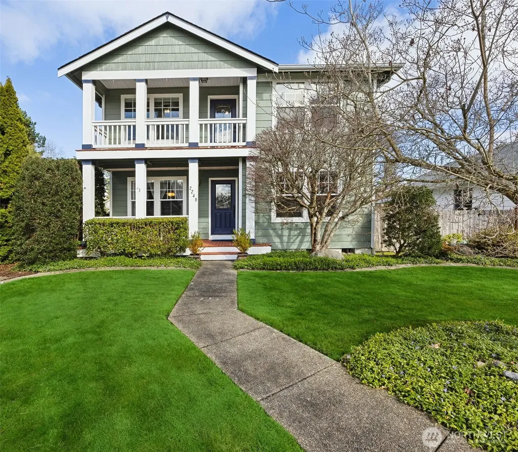 2245 Mcdonald Avenue Dupont WA 98327