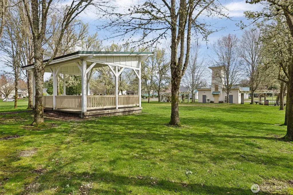 2245 Mcdonald Avenue Dupont WA 98327