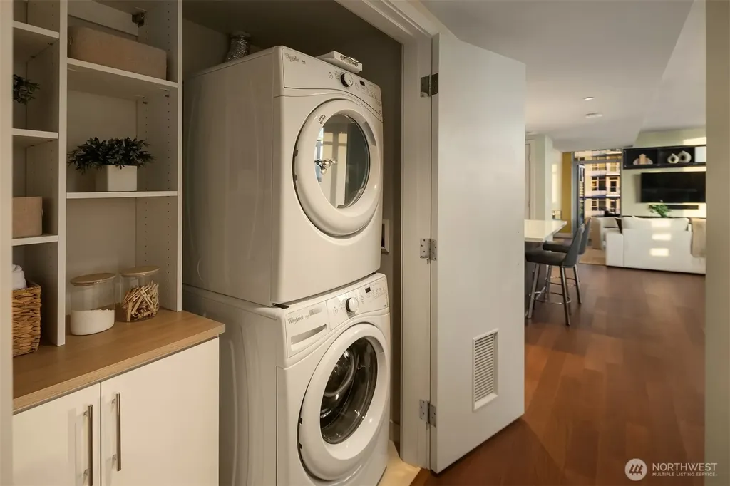 583 Battery Street Seattle WA 98121