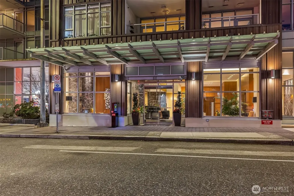 583 Battery Street Seattle WA 98121