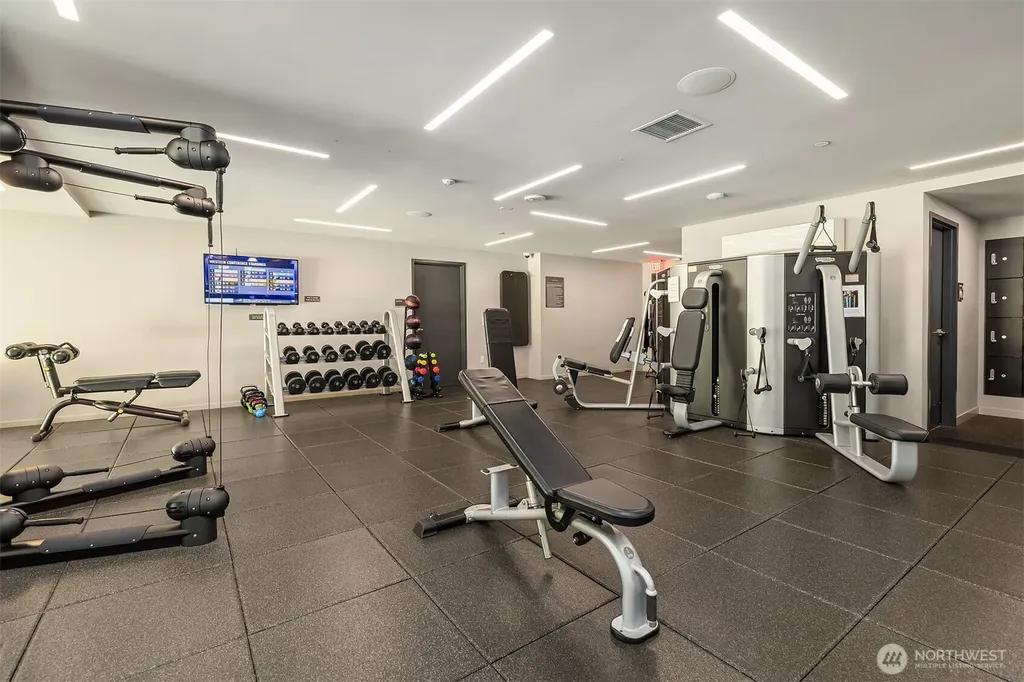 583 Battery Street Seattle WA 98121