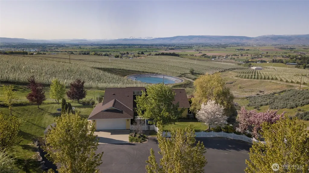 1677 Dodge Road Ellensburg WA 98926