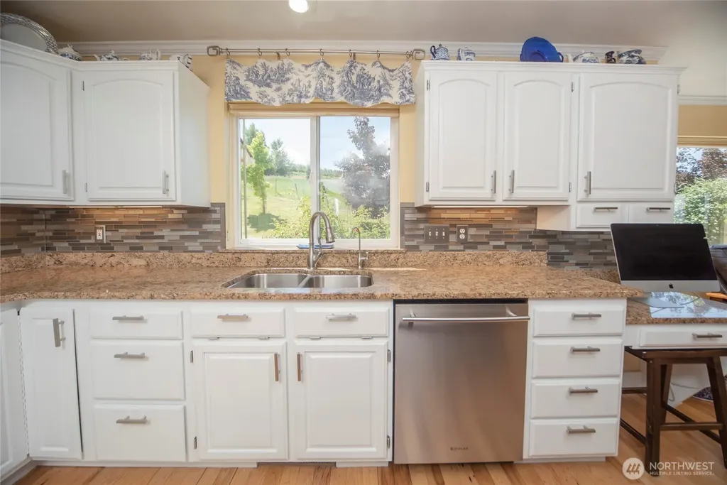 1677 Dodge Road Ellensburg WA 98926