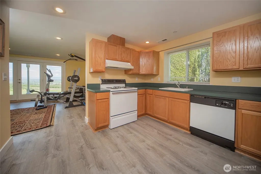 1677 Dodge Road Ellensburg WA 98926