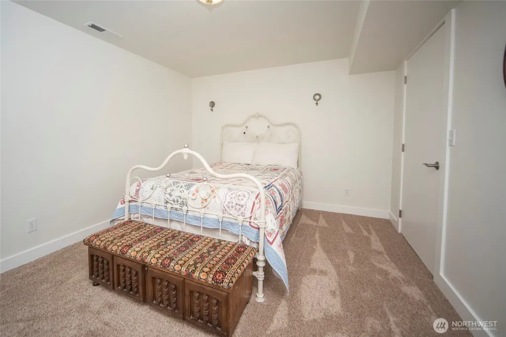 1677 Dodge Road Ellensburg WA 98926