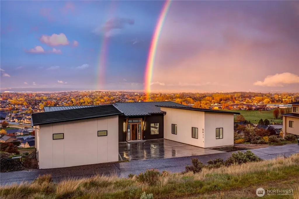 5411 Hershey Lane West Richland WA 99353