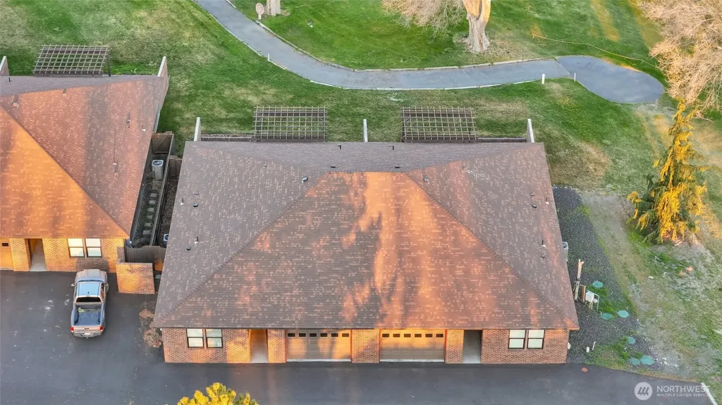 1213 NE Nanto Road Moses Lake WA 98837