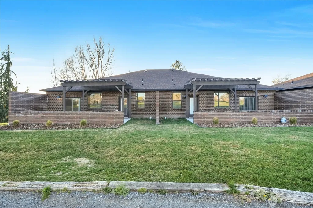 1213 NE Nanto Road Moses Lake WA 98837