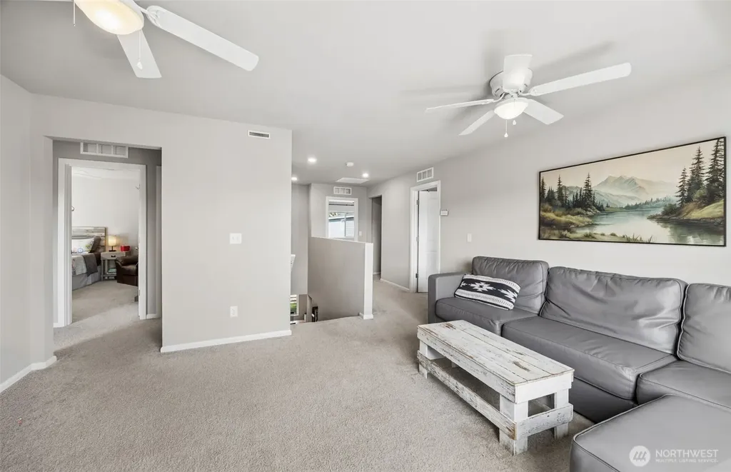 15117 Prescott Loop SE Yelm WA 98597