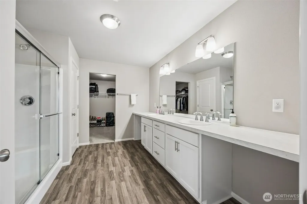 15117 Prescott Loop SE Yelm WA 98597