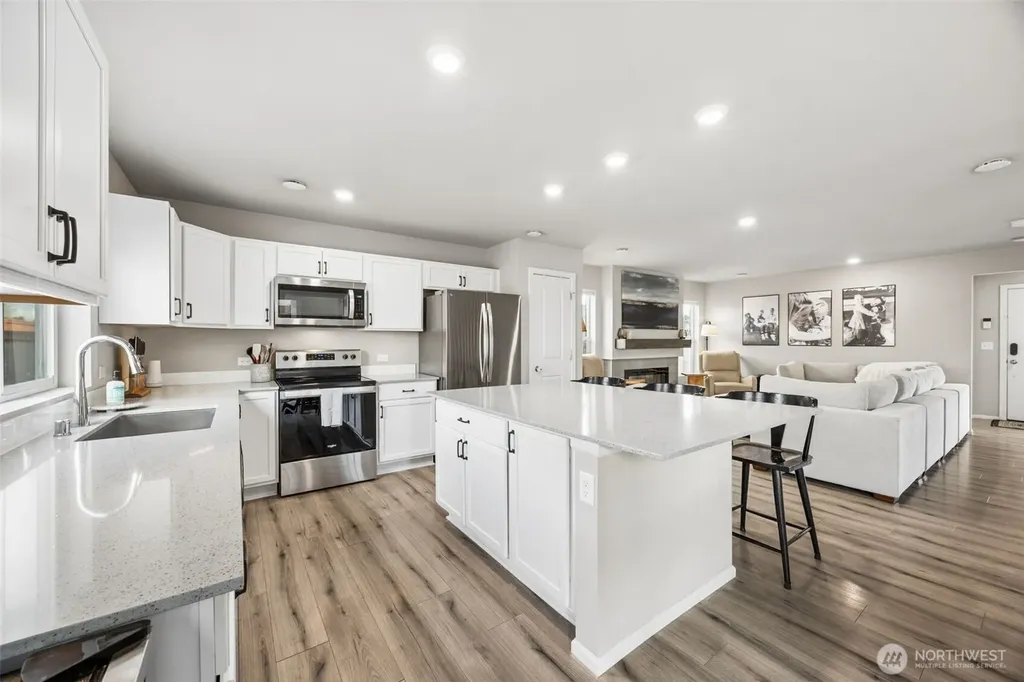15117 Prescott Loop SE Yelm WA 98597