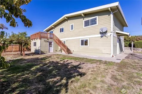 3905 NE 6th Street Renton WA 98056