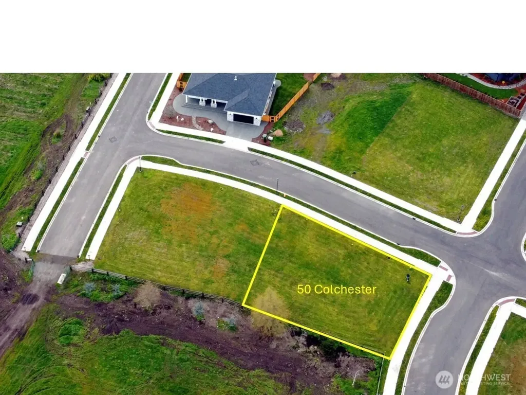50 Colchester Street Sequim WA 98382