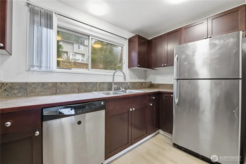 31501 106th Place SE Auburn WA 98092