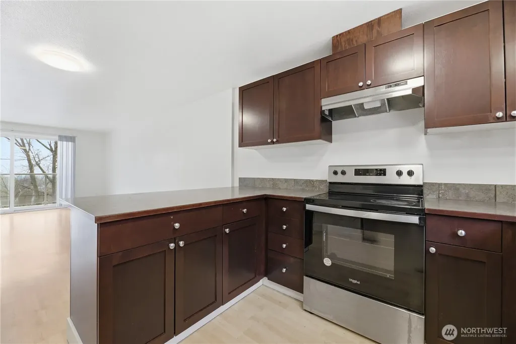 31501 106th Place SE Auburn WA 98092