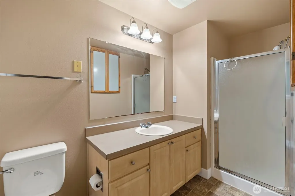 110 Sunny Basin Road Castle Rock WA 98611