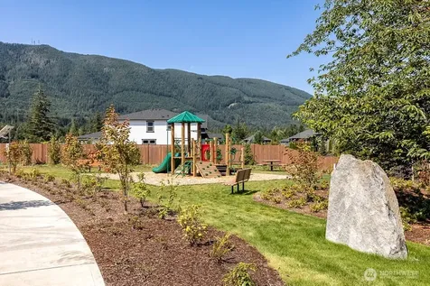 1138 Clearwater Way SE North Bend WA 98045