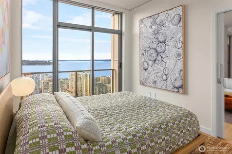 2510 6th Avenue Seattle WA 98121