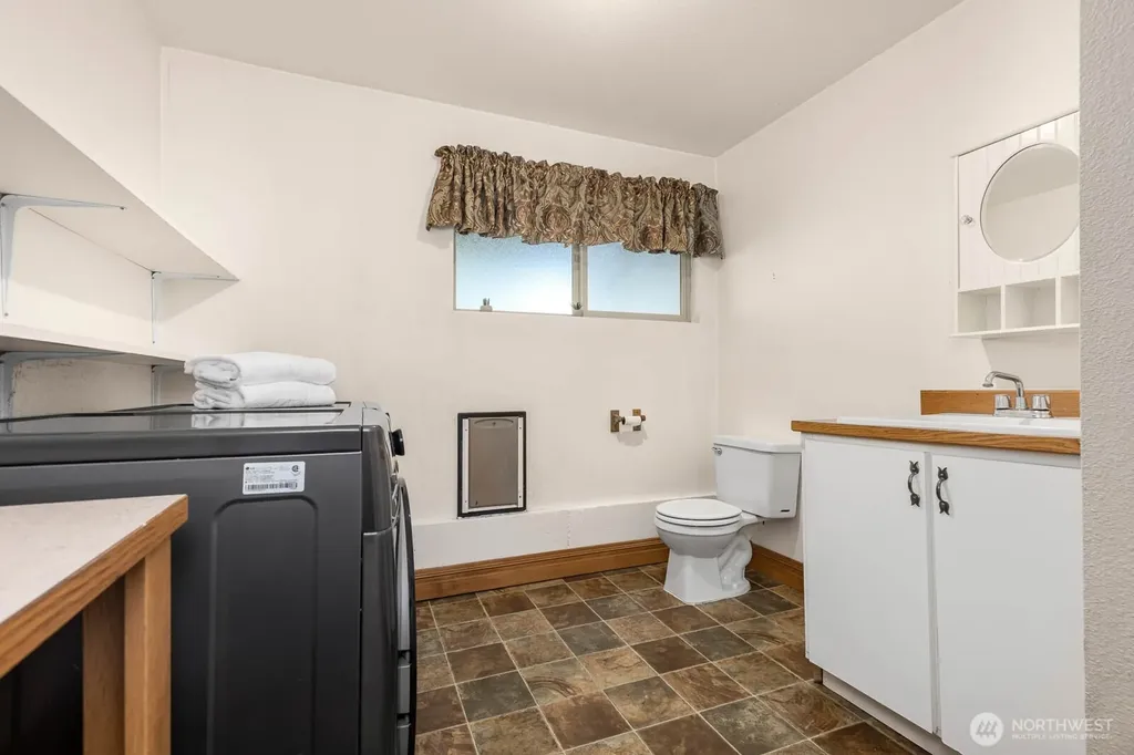 31646 45th Place SW Federal Way WA 98023