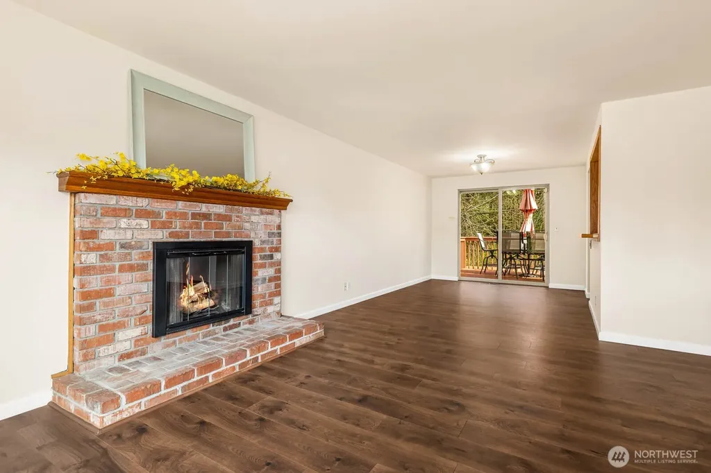 31646 45th Place SW Federal Way WA 98023
