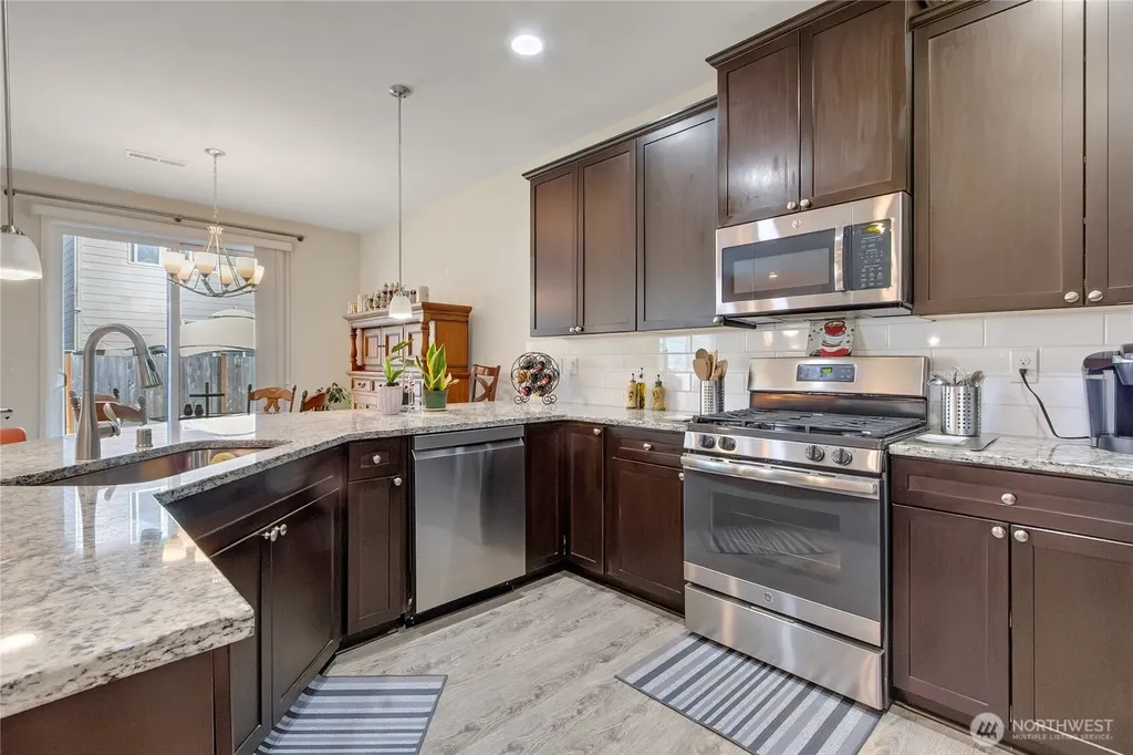 16615 80th Avenue Ct E Puyallup WA 98375