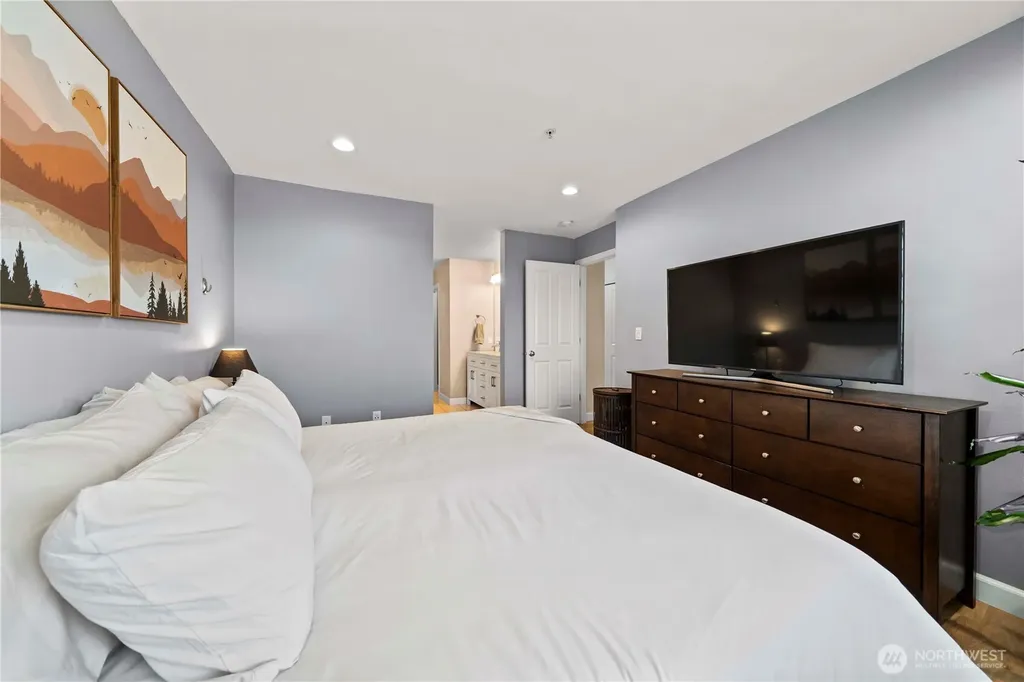 6443 Hazel Avenue SE Auburn WA 98092
