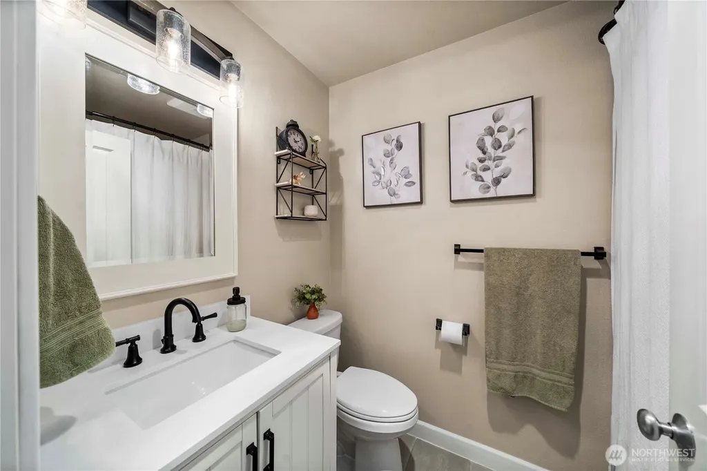 6443 Hazel Avenue SE Auburn WA 98092