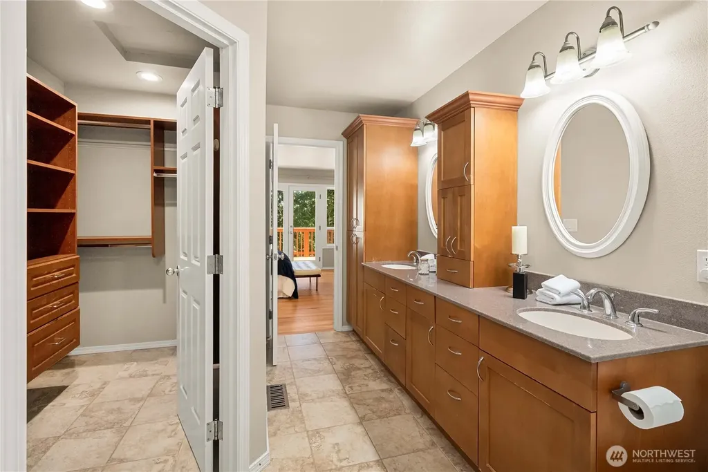 4325 270th Avenue NE Redmond WA 98053