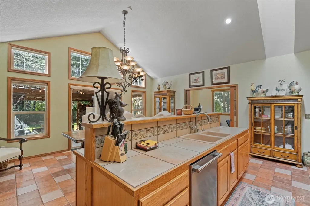 5007 Foxtrail Drive NE Olympia WA 98516