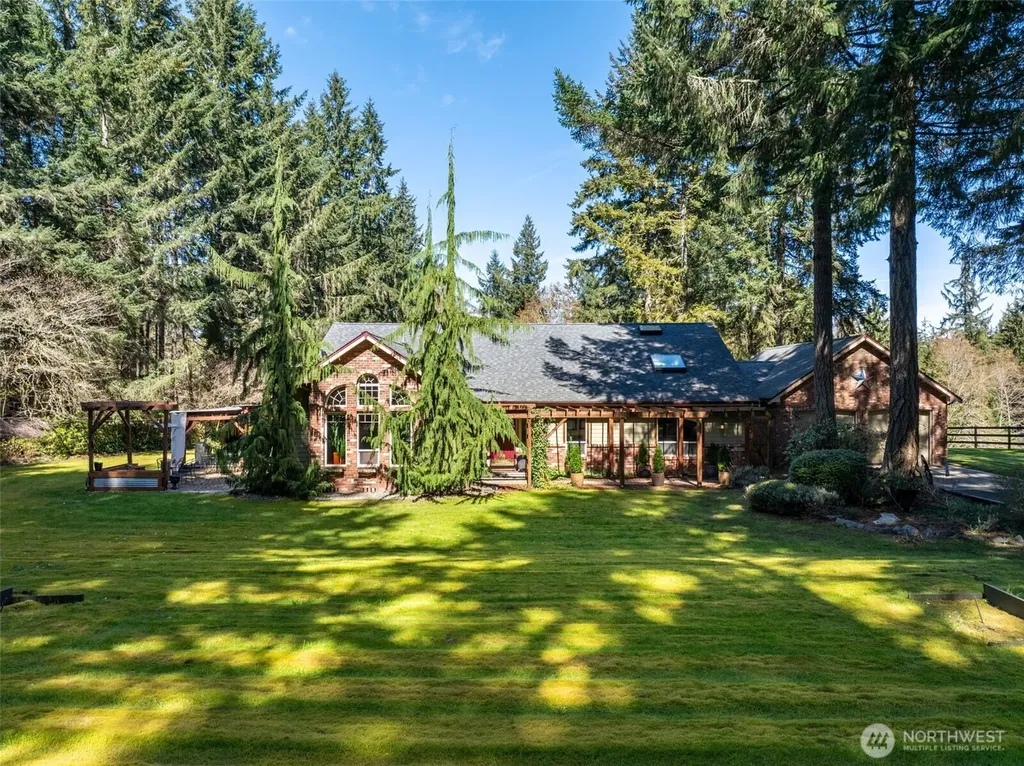 5007 Foxtrail Drive NE Olympia WA 98516