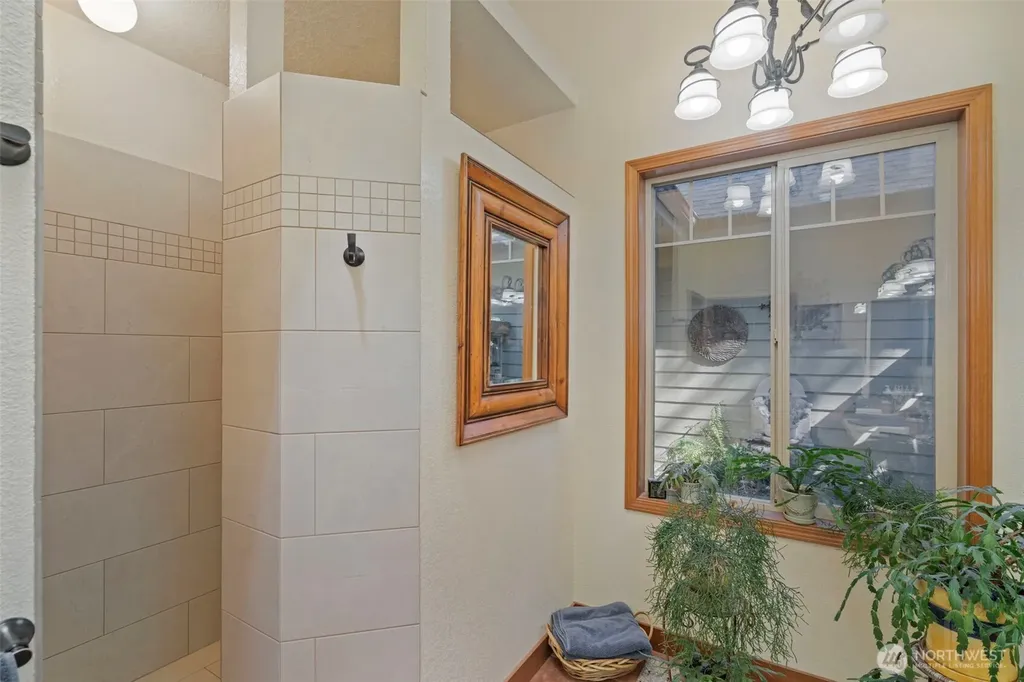 5007 Foxtrail Drive NE Olympia WA 98516