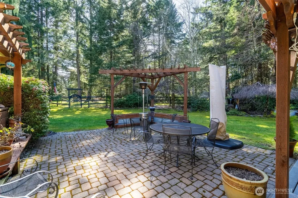 5007 Foxtrail Drive NE Olympia WA 98516