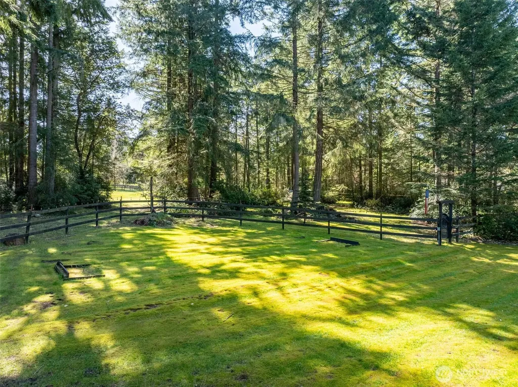 5007 Foxtrail Drive NE Olympia WA 98516