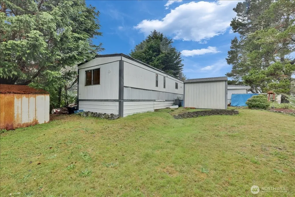 507 W Veterans Avenue Westport WA 98595