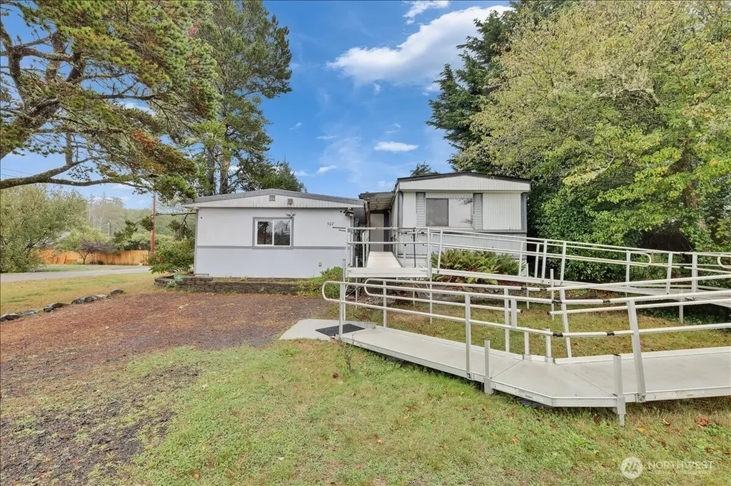 507 W Veterans Avenue Westport WA 98595