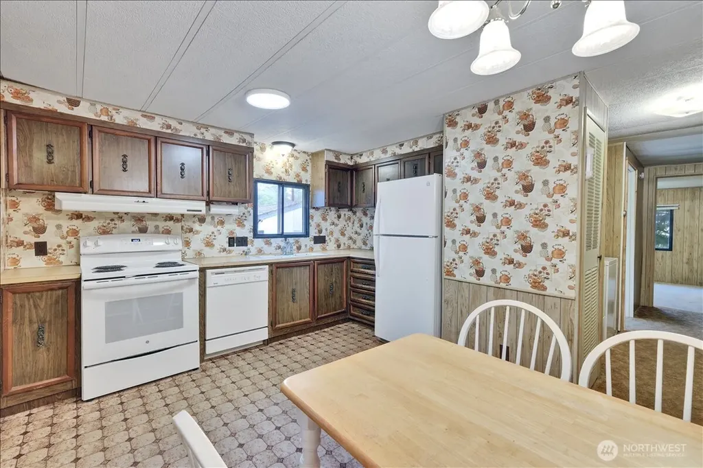 507 W Veterans Avenue Westport WA 98595