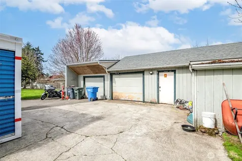 1219 21st Street SE Puyallup WA 98372