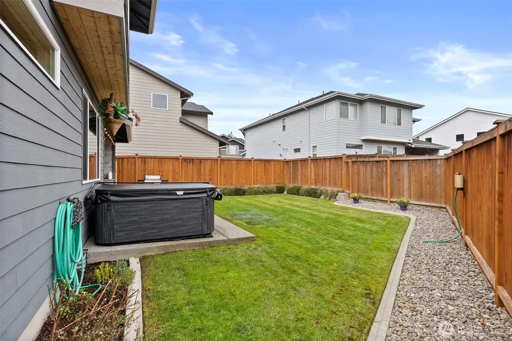 5703 146th Street Ct E Puyallup WA 98375